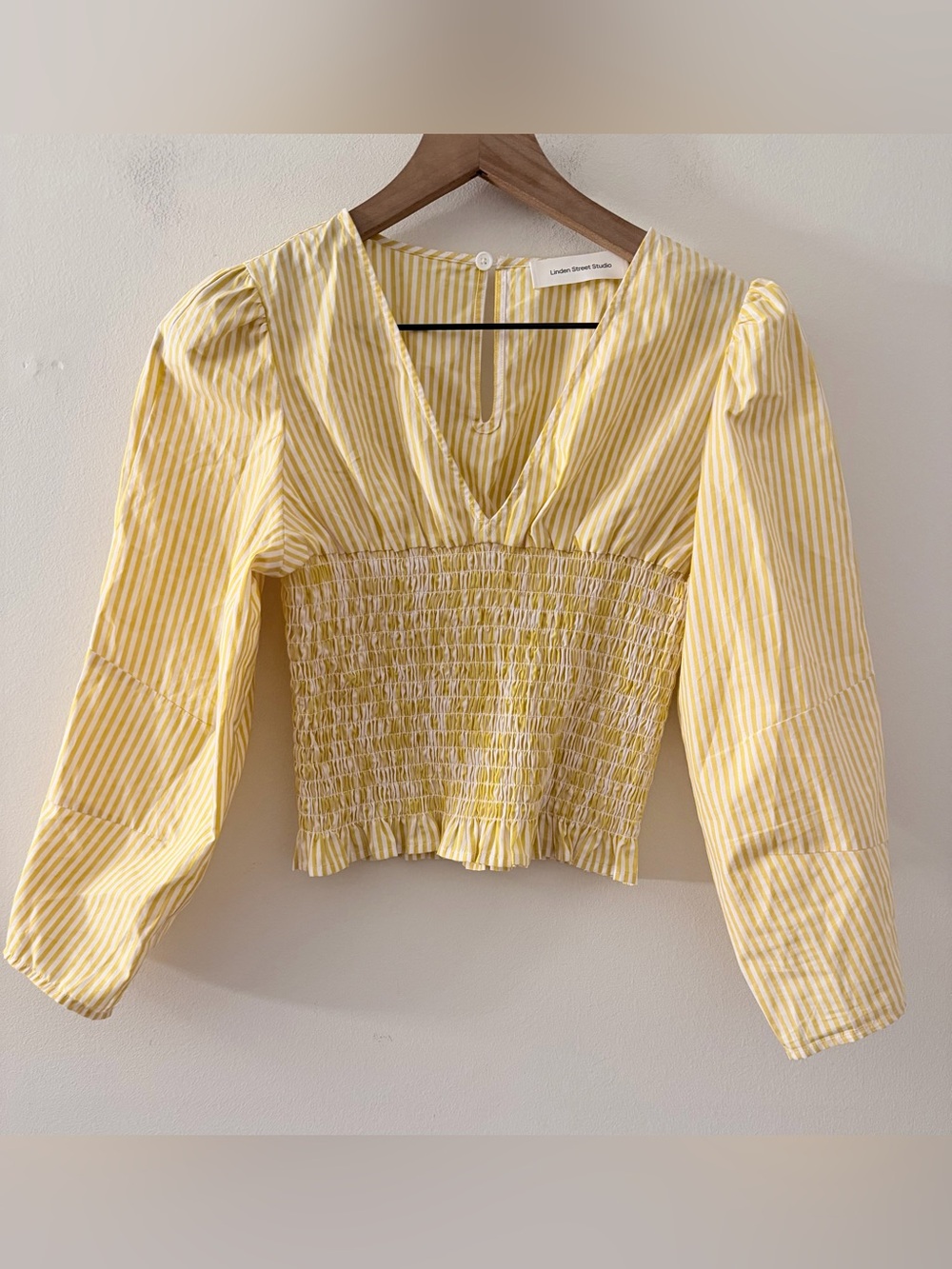 Linden Street Studio 3/4-Sleeve smocked Blouse yellow stripe S